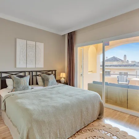 Amazing Sea Views Hacienda Elviria Апартаменти Марбелья
