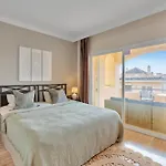Amazing Sea Views Hacienda Elviria Apartment Marbella