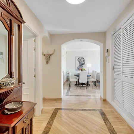 Amazing Sea Views Hacienda Elviria Apartment Marbella