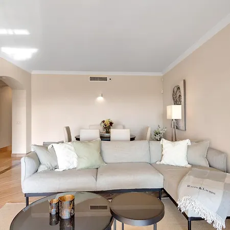 Amazing Sea Views Hacienda Elviria Apartment Marbella