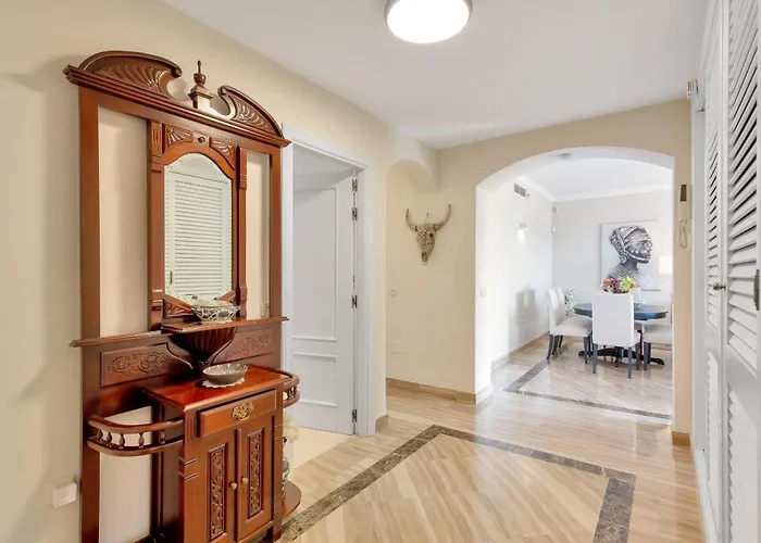 Amazing Sea Views Hacienda Elviria Apartament