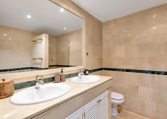 شقة Amazing Sea Views Hacienda Elviria ماربيا